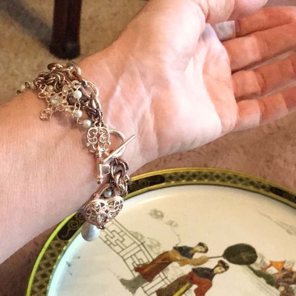 GUESS Charm Bracelet - Picture 7 of 9